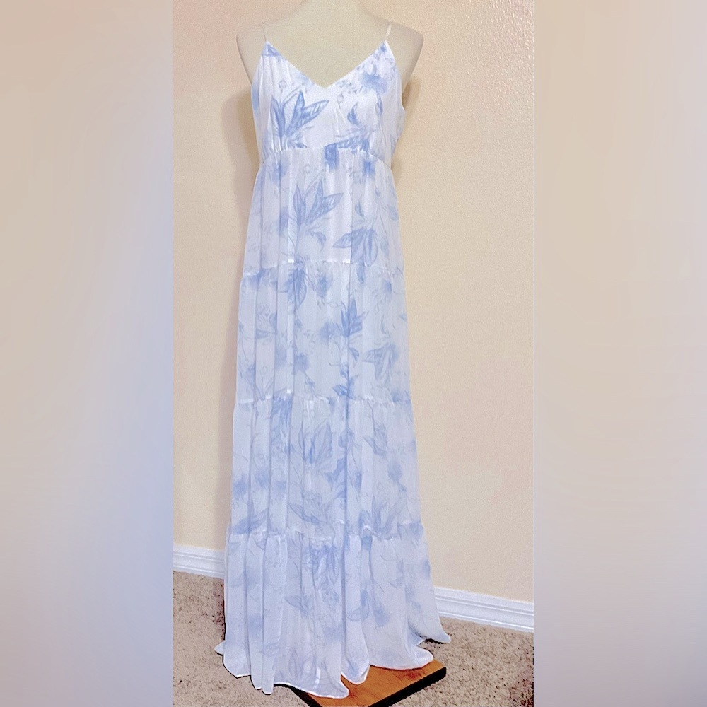 Express White Floral Tiered Maxi Dress M